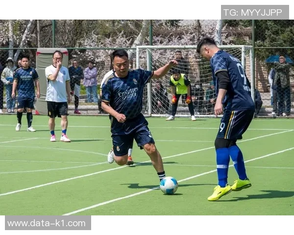 斯塔足球:探索这项运动背后的激情与团队精神